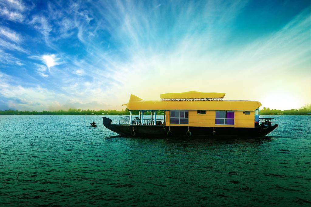 Sreekrishna Houseboat C/O Sreekrishna Ayurveda Panchakarma Centre Hotel Alappuzha Habitación foto